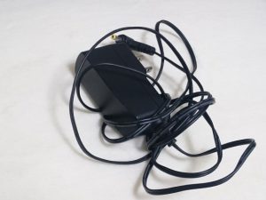 inspiron15Rの電源アダプターが壊れたので買い替えた。